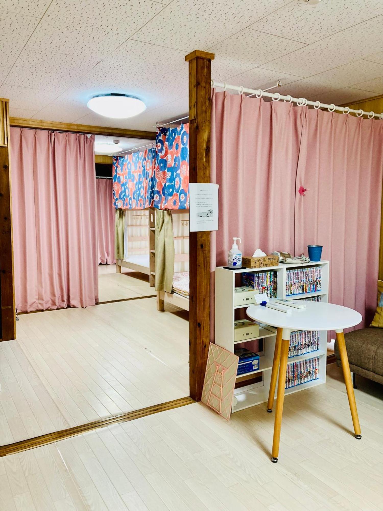 Guesthouse Perche Female Only Amami Exterior photo